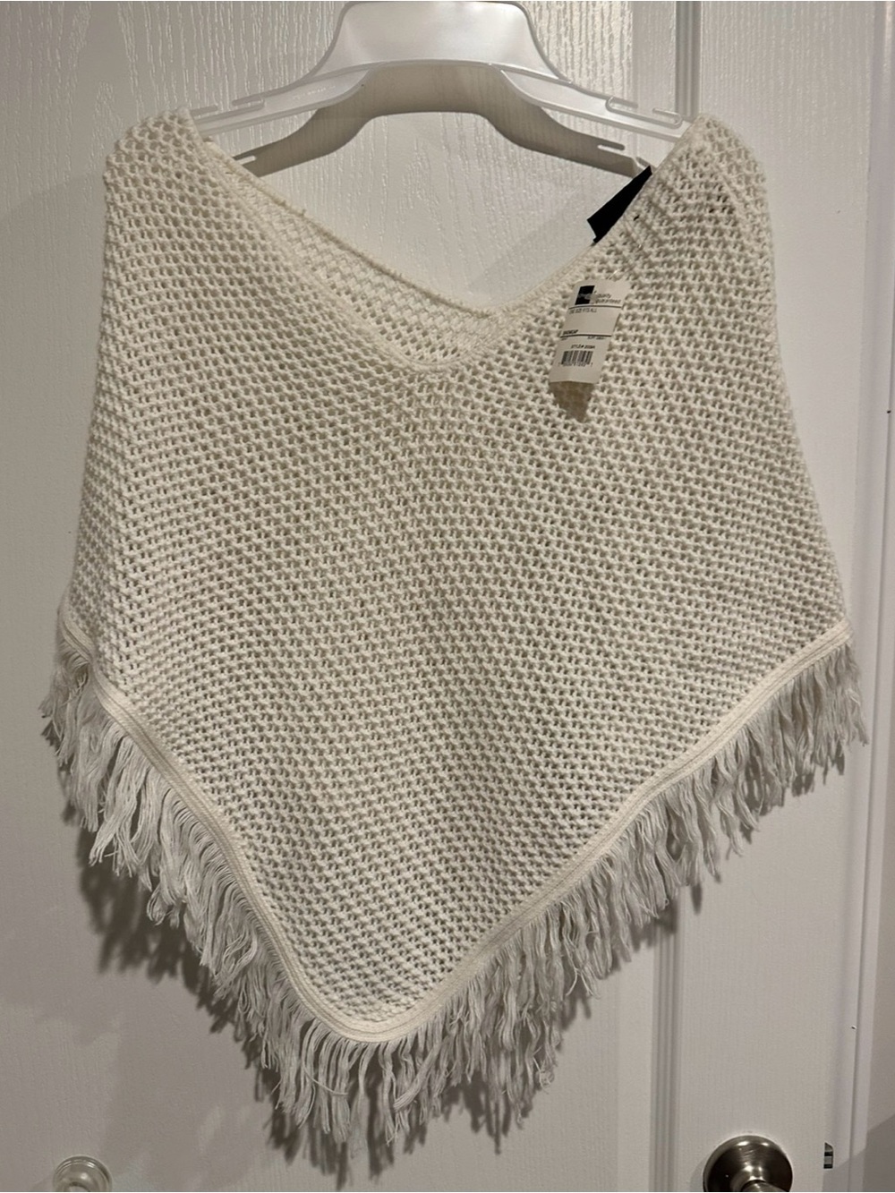 Y2k vintage Its Our Time open-crochet poncho with a V-neckline new with tags